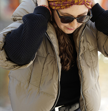 Linda. Cooles Stirnband.